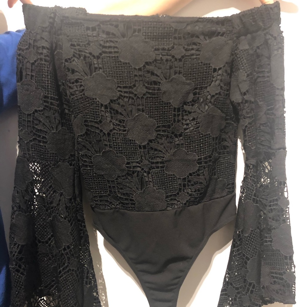 Santorini Lace Bell Sleeve Off shoulder Bodysuit